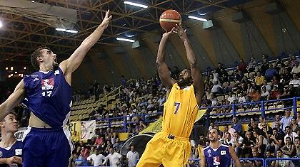 «Τον έχω νικήσει σε... μονό»