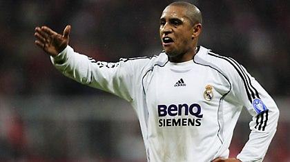 Σκέφτεται… Ρομπέρτο Κάρλος ο Μουρίνιο!