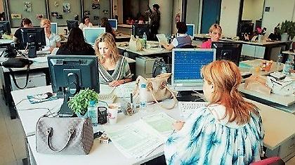 Πώς θα γίνουν οι 2.000 απολύσεις στο Δημόσιο