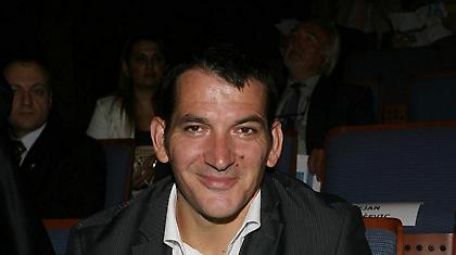 Ξανά Πύρρος