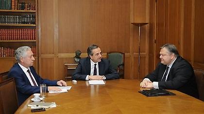 Σαρωτικός ανασχηματισμός μετά την εκταμίευση της δόσης