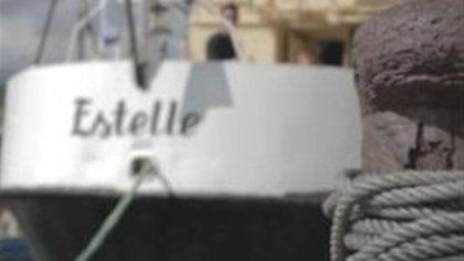 Επέστρεψαν στην Αθήνα οι πέντε Έλληνες του «Estelle»