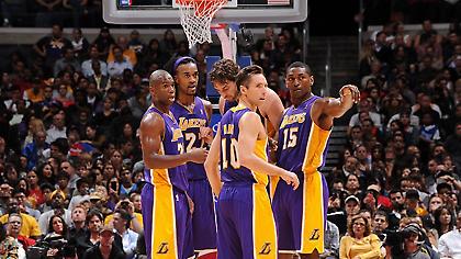 Λέικερς… 0/7