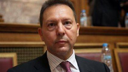 Τροπολογία Στουρνάρα στο νομοσχέδιο για ΔΕΚΟ και λιμάνια