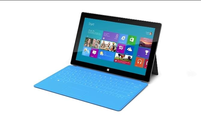 Πλησιάζει στην επισημοποίηση το Microsoft Surface κινητό