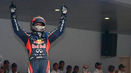 Ζει τις στιγμές ο Φέτελ