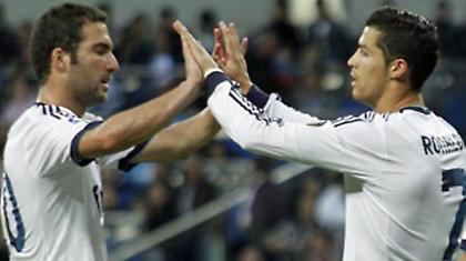 Όσο νικάει… ελπίζει η Ρεάλ (video)