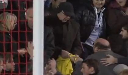 Σαν μικρά παιδιά (video)