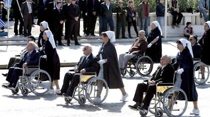 «Ψαλίδι» στο επίδομα αναπήρων πολέμου