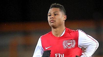 Βενγκέρ: «Ανερχόμενο αστέρι ο Γκνάμπρι»