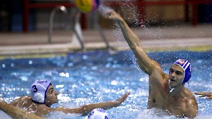 Επιστρέφει στη Χίο ο Χατζηκυριακάκης