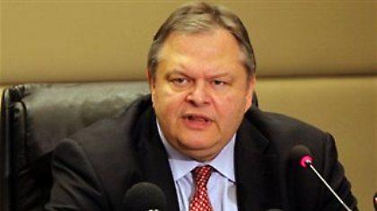 «Εσπευσμένη και ατυχής η δήλωση Σαμαρά»