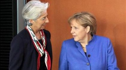 Παρέπεμψε στην έκθεση της τρόικας για το ελληνικό θέμα η Μέρκελ