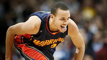 «Χρυσό» συμβόλαιο για Κάρι