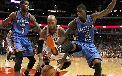 Ανανέωσε με Μπουλς ο Γκίμπσον