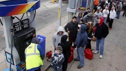 «Χάος» για λίγα γαλόνια βενζίνης στις ΗΠΑ