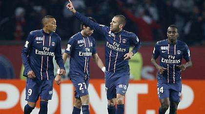 Η Παρί τον πρώτο λόγο