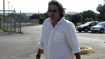 Άθλιοι χάκερ πείραξαν τον Ηλία!