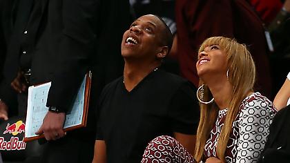 Μουσική λάμψη στο ΝΒΑ (video)