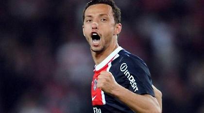 Σάντος «καλεί» Νενέ