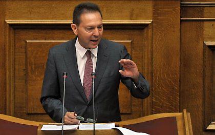 Απέσυρε την τροπολογία ο Στουρνάρας