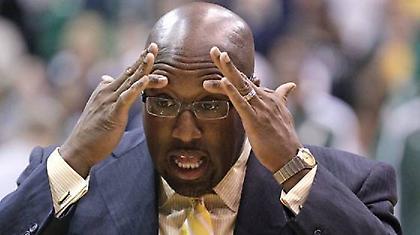 Τέλος ο Μπράουν από τους Λέικερς!