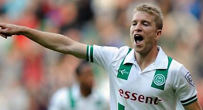 Εκτός έδρας, ξέρει…