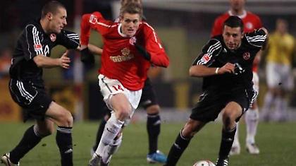 «Καθάρισε» από την αρχή