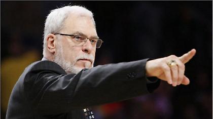 Φιλ Τζάκσον και Ντ’ Αντόνι για Λέικερς