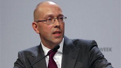 «Η Ελλάδα πρέπει να λάβει περισσότερο χρόνο»