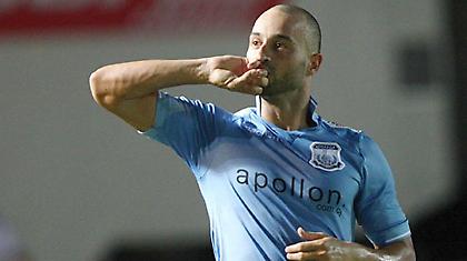 Καρέ με Παπουλή ο Απόλλων