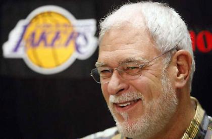 Τα είπαν με Τζάκσον και περιμένουν οι Λέικερς