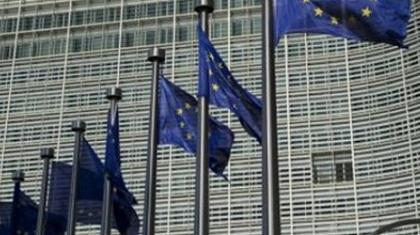 Μας δουλεύουν κυβέρνηση και τρόικα. Δεν βλέπουν τον ευρωσκεπτικισμό;