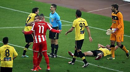 Ο σούπερ Μήτρογλου, ο «λίγος» διαιτητής και ο μήνας της κρίσεως