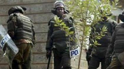 Τουλάχιστον 42 αστυνομικοί νεκροί σε ενέδρα στην Κένυα