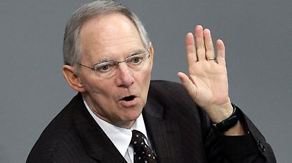 Σόιμπλε: «Όχι κι άλλο ελληνικό κούρεμα»