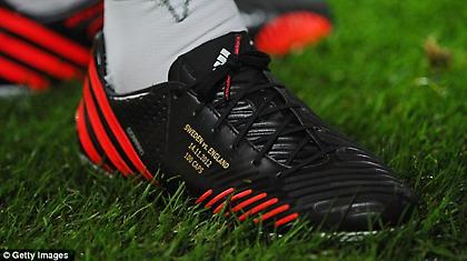 Παπούτσια ειδικά για τον... Τζέραρντ