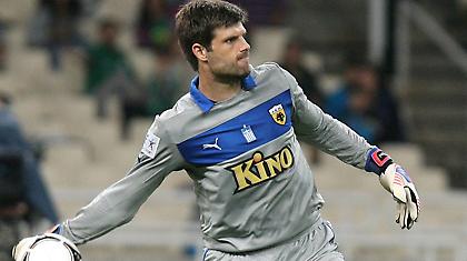 «Παλεύει» ο Dimi, προλαβαίνει ο Βλάχος