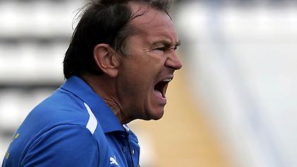 Λίνεν: «Να είστε επαγγελματίες»