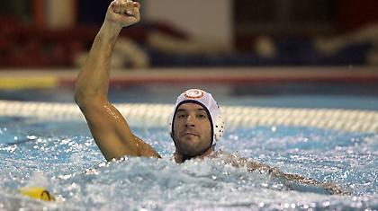 Ένα γκολ και γράφει ιστορία!