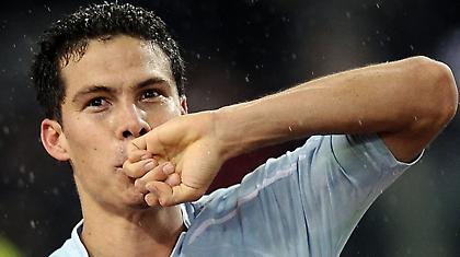 Δεν πάει πουθενά ο Ερνάνες