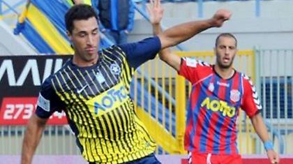 Χάνει Περόνε!