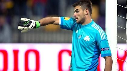 Ο κεφάτος Πετρόπουλος κι ο θλιμμένος Καρνέζης