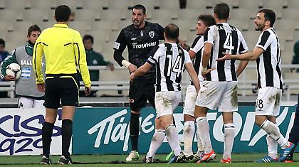 Ο θίασος επιστρέφει από το ΟΑΚΑ