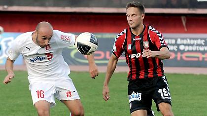 Μένεις, δεν μένεις…