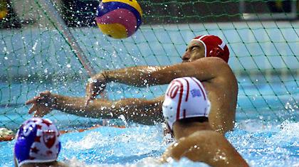 «Επαναφορά στην κορυφή για Ολυμπιακό»