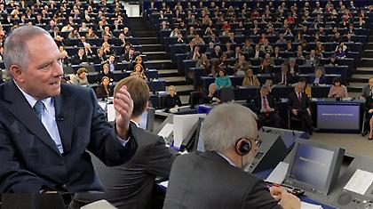 Σόιμπλε: «Από το 2015 και μετά κούρεμα του ελληνικού χρέους»