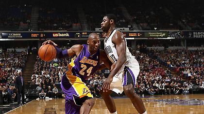 «Σφαλιάρα» σε Λέικερς