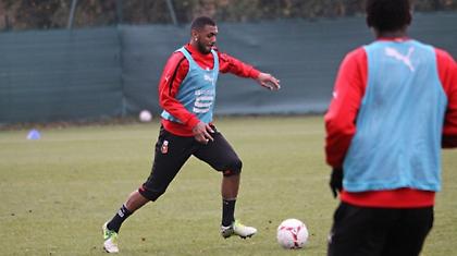 Νοκ άουτ για καιρό ο Εμβιλά