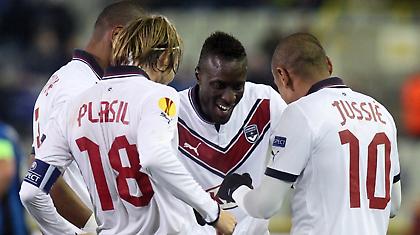 «Αγκαλίτσα» την πρόκριση